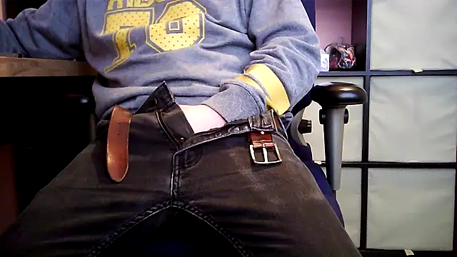 Snapshot of jimmi_xxl chatting on 19, 2, 2025 jimmi xxl online show from 19, 2, 2025