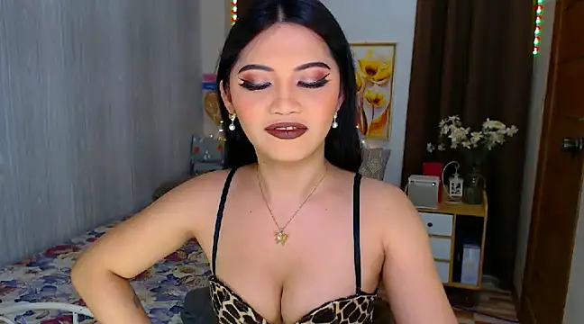 xXCathyJennerXx online show from 12, 2, 2025