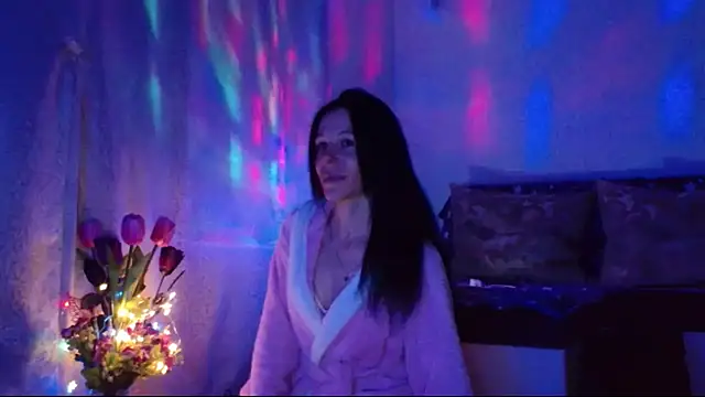 ElysaSun online show from 6, 3, 2025