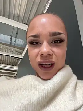 Snapshot of PennyPrincess chatting on 17, 12, 2024 PennyPrincess online show from 17, 12, 2024