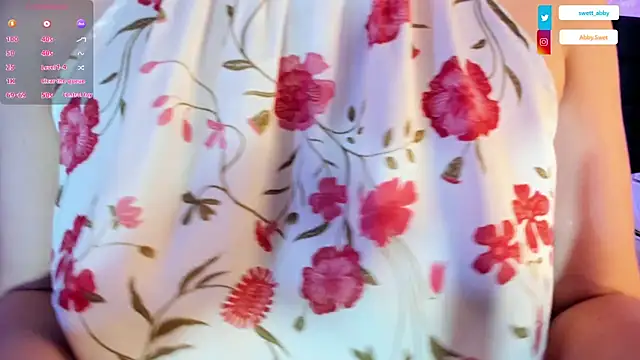 Snapshot of Abby_Sweet1_ chatting on 5, 11, 2025 Abby Sweet1 online show from 5, 11, 2025