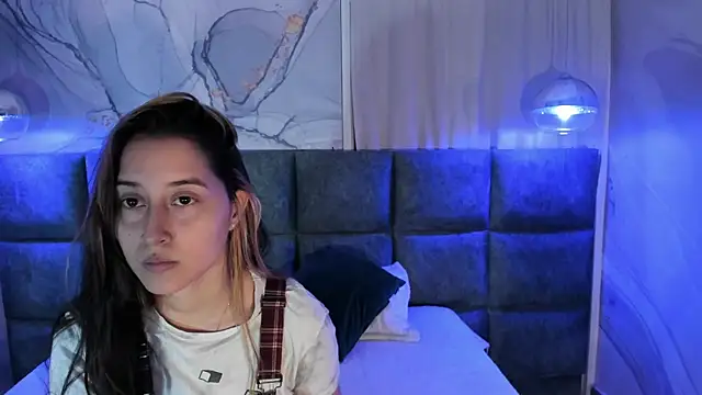 Snapshot of Abby_Sweet1_ chatting on 8, 11, 2025 Abby Sweet1 online show from 8, 11, 2025