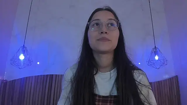 Snapshot of Abby_Sweet1_ chatting on 4, 7, 2026 Abby Sweet1 online show from 4, 7, 2026