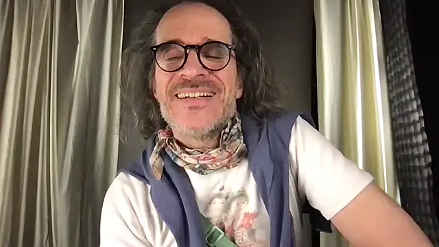 Snapshot of GioApri chatting on 16, 1, 2026 GioApri online show from 16, 1, 2026