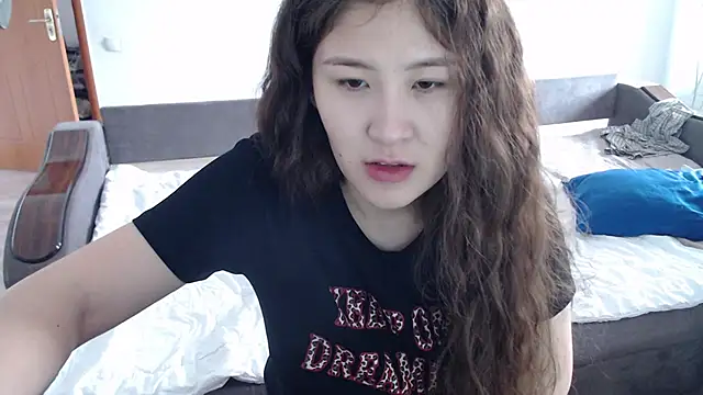 Snapshot of Riz_girl chatting on 6, 11, 2025 Riz girl online show from 6, 11, 2025