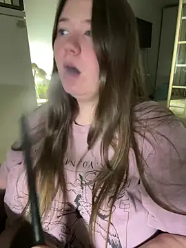 remirann  online show from 16, 3, 2025