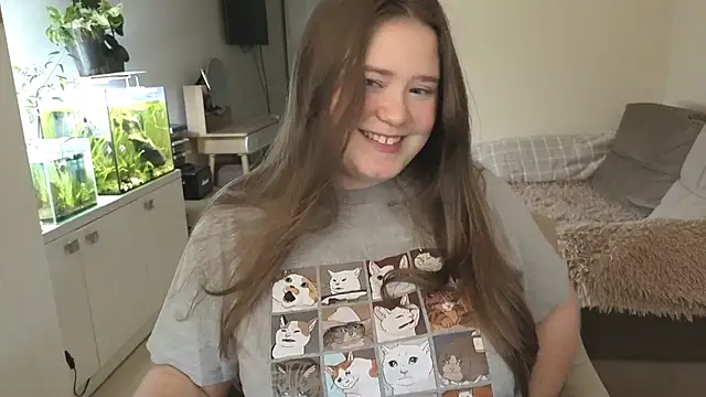 remirann  online show from 10, 11, 2025