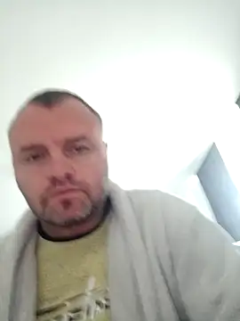 Snapshot of Adry1986 chatting on 1, 10, 2025 Adry1986 online show from 1, 10, 2025
