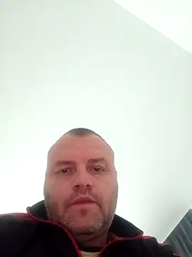 Snapshot of Adry1986 chatting on 3, 10, 2025 Adry1986 online show from 3, 10, 2025
