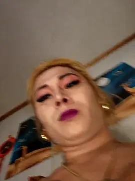 Asian SandraTS margo online show from 3, 4, 2026