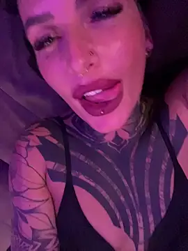 InkedBiitch online show from 16, 9, 2025