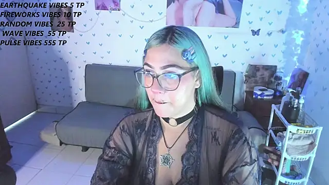 Snapshot of OnlyBluex chatting on 14, 1, 2025 OnlyBluex online show from 14, 1, 2025