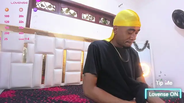 Kylieandjhonny online show from 24, 12, 2024