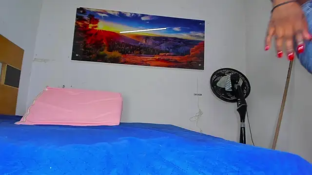 Snapshot of _ebony-queen_ chatting on 7, 2, 2025 ebony-queen online show from 7, 2, 2025