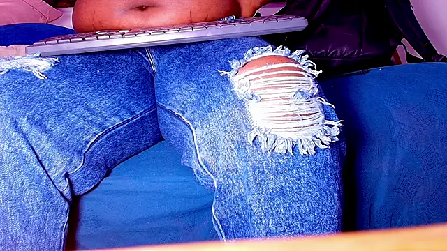 Snapshot of _ebony-queen_ chatting on 26, 9, 2025 ebony-queen online show from 26, 9, 2025