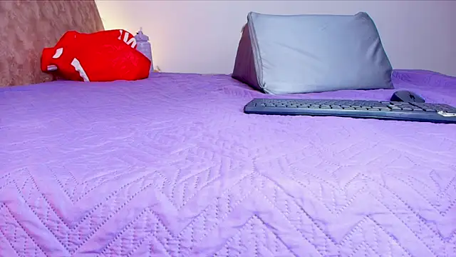 Snapshot of _ebony-queen_ chatting on 30, 11, 2025 ebony-queen online show from 30, 11, 2025