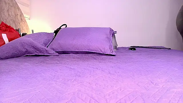  ebony-queen  online show from 10, 1, 2026