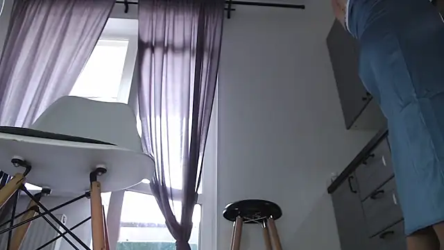 Snapshot of MadameKatrina chatting on 19, 9, 2025 MadameKatrina online show from 19, 9, 2025