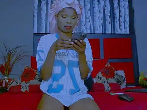 MissParis26 online show from 26, 11, 2025