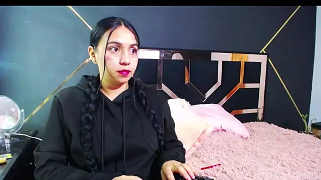 Snapshot of Lorena__ chatting on 19, 2, 2025 Lorena   online show from 19, 2, 2025