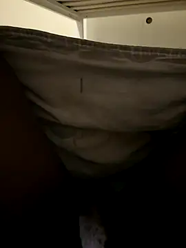 Snapshot of Hmmmtachatte2 chatting on 26, 10, 2025 Hmmmtachatte2 online show from 26, 10, 2025