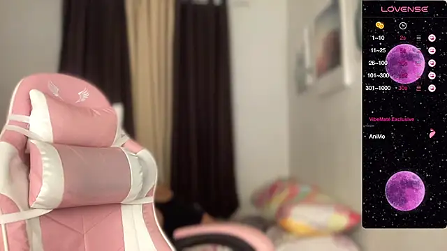 Alaia Pope online show from 19, 1, 2025