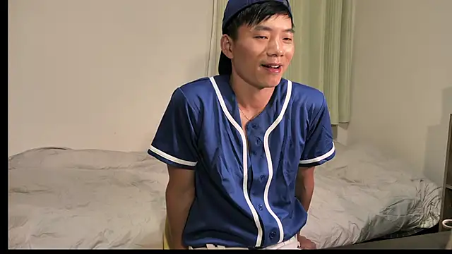 Snapshot of asiahot_liam chatting on 9, 11, 2025 asiahot liam online show from 9, 11, 2025