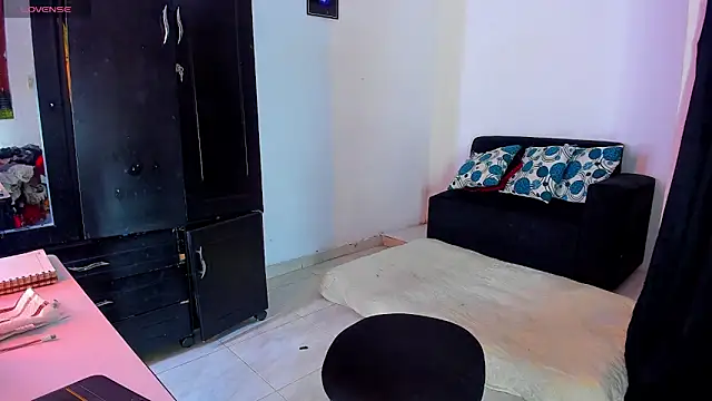 BritannyLord online show from 3, 2, 2026