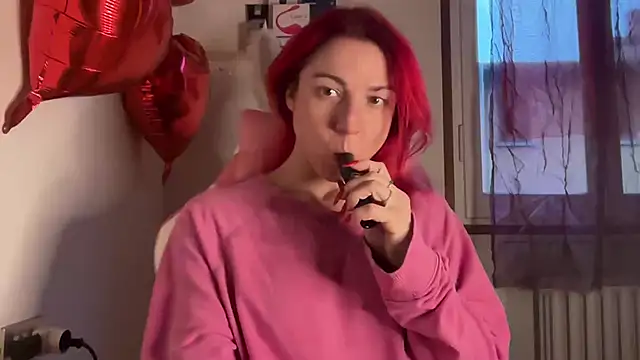 Nikky Divine online show from 22, 3, 2025