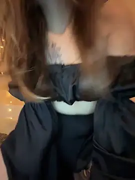 Snapshot of Emma_just chatting on 19, 3, 2025 Emma just online show from 19, 3, 2025