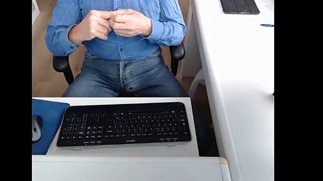 dutchpornking online show from 7, 10, 2025