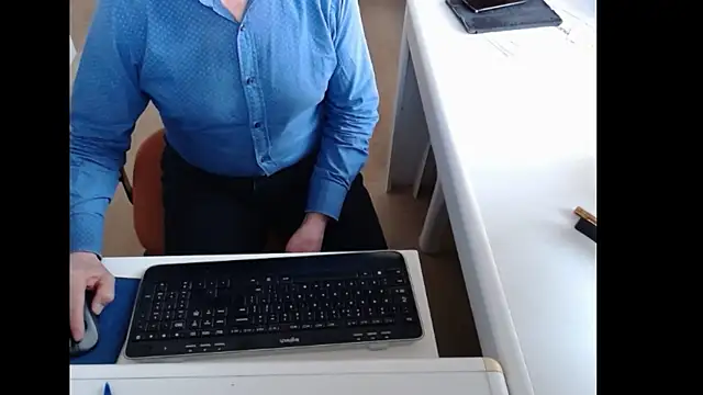 dutchpornking online show from 17, 4, 2026