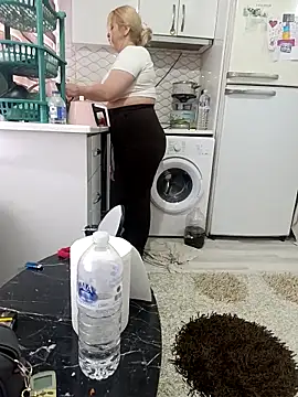 Snapshot of matbazell chatting on 3, 2, 2026 matbazell online show from 3, 2, 2026