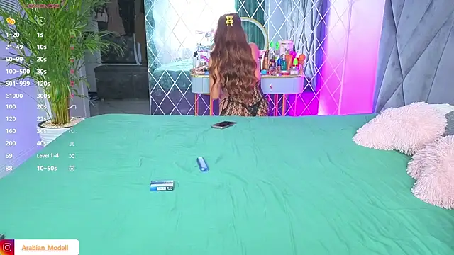 Snapshot of Arabian_beauty chatting on 30, 9, 2025 Arabian beauty online show from 30, 9, 2025