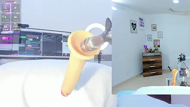 sofi velez online show from 8, 10, 2025