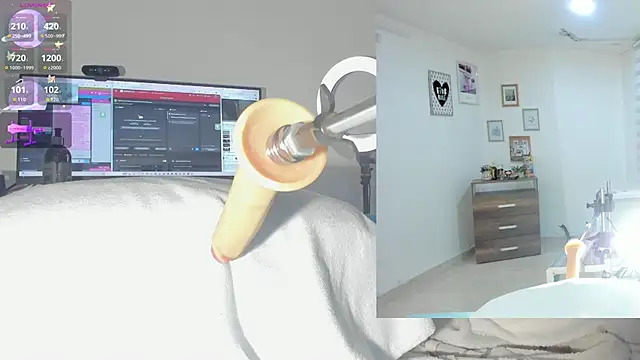 sofi velez online show from 14, 10, 2025