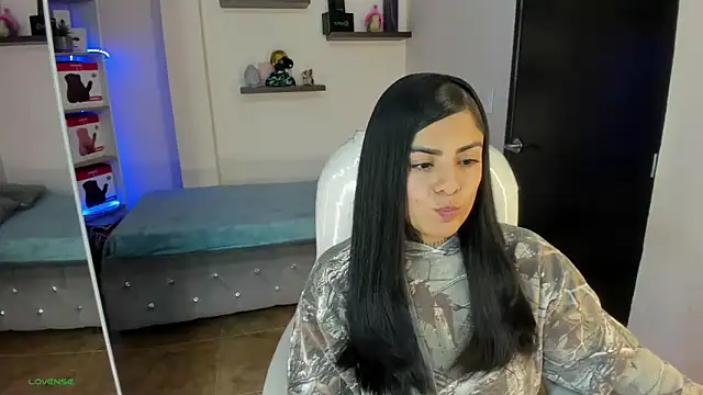 Catalinaa martinez online show from 22, 3, 2025