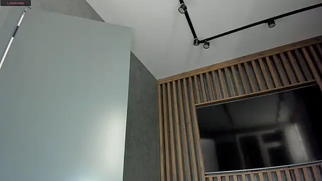 Kimmy sunn online show from 18, 4, 2026