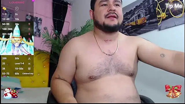 Snapshot of oso_dirty_ chatting on 7, 12, 2024 oso dirty  online show from 7, 12, 2024