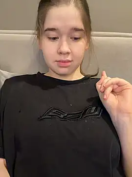 HornyGirlH online show from 13, 3, 2026