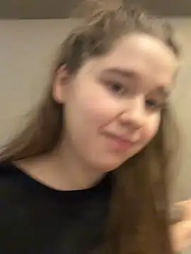 HornyGirlH online show from 28, 3, 2026