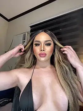 MISSANACONDA online show from 4, 2, 2025