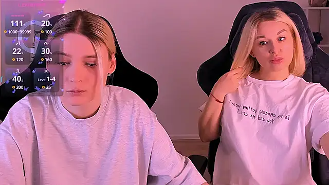 Snapshot of hotblonds chatting on 7, 12, 2024 hotblonds online show from 7, 12, 2024