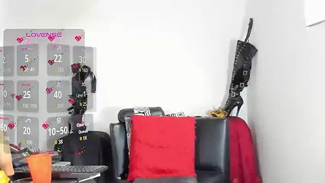 Snapshot of NatiBrunet chatting on 14, 1, 2026 NatiBrunet online show from 14, 1, 2026