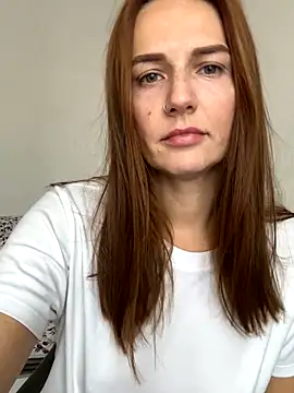 BritneyHall online show from 9, 10, 2025