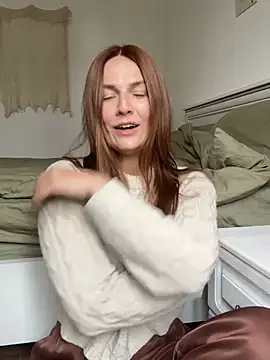 BritneyHall online show from 15, 4, 2026