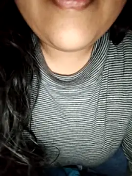 Snapshot of Annerae chatting on 15, 11, 2025 Annerae online show from 15, 11, 2025