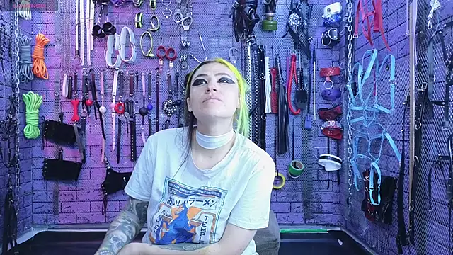 PANDORANEZZ online show from 20, 2, 2025