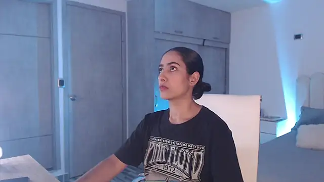 Brown skin11 online show from 18, 3, 2025