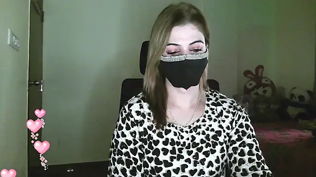 Cute Sonii online show from 23, 12, 2025